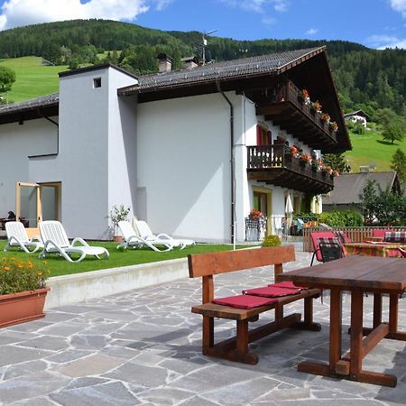 Pension Apartments Klotznerhof Schenna Luaran gambar